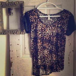 Leopard print T-shirt